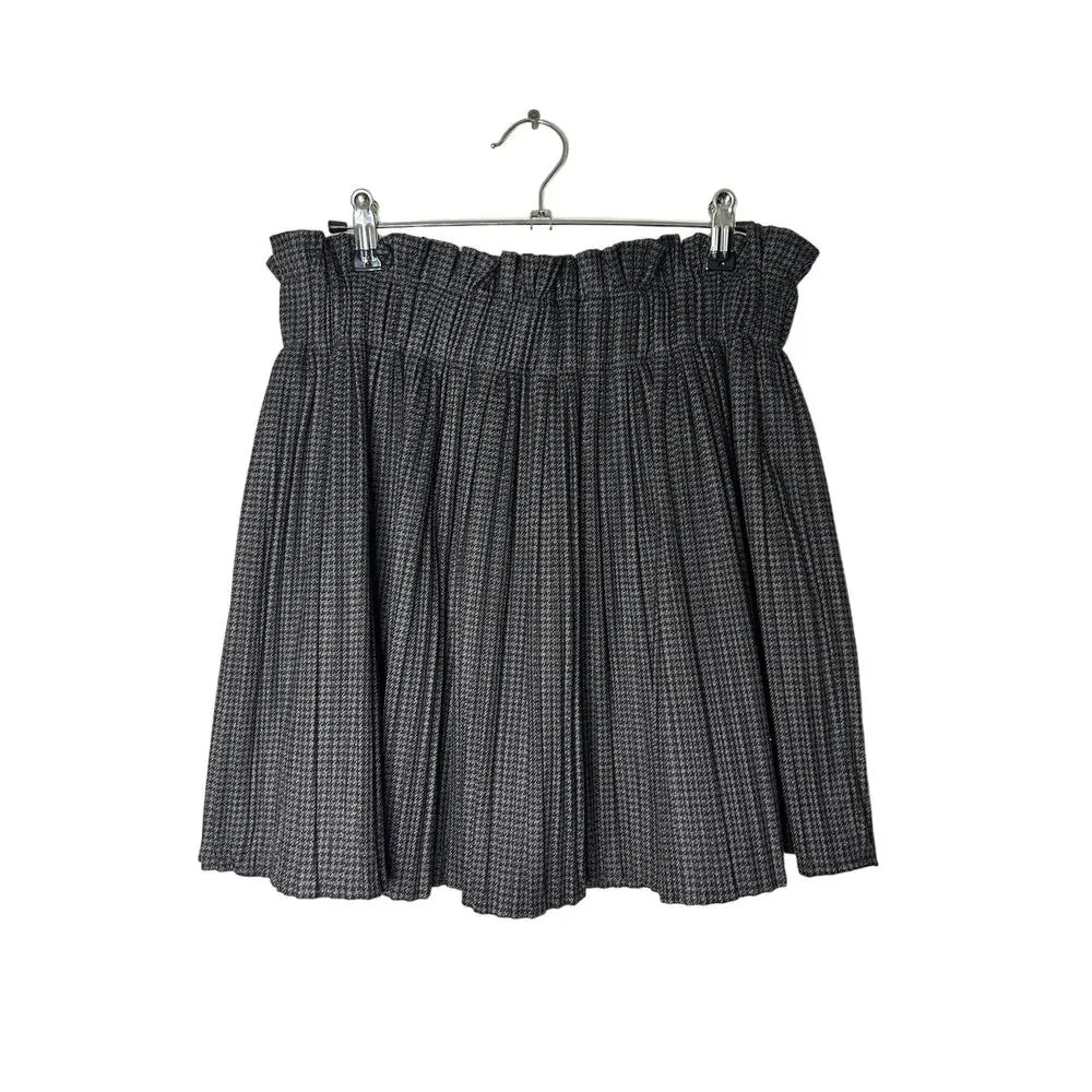 Zara Women Small Houndstooth Black Grey Skort Pleated Preppy Skirt Pape…